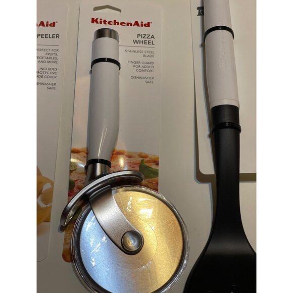 Kitchenaid White Slotted Turner BastingSpoon Euro Peeler Y-Peeler & Pizza Cutter - Picture 4 of 9